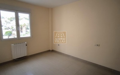 Nice and spacious apartment in the port of Altea with beautiful views.